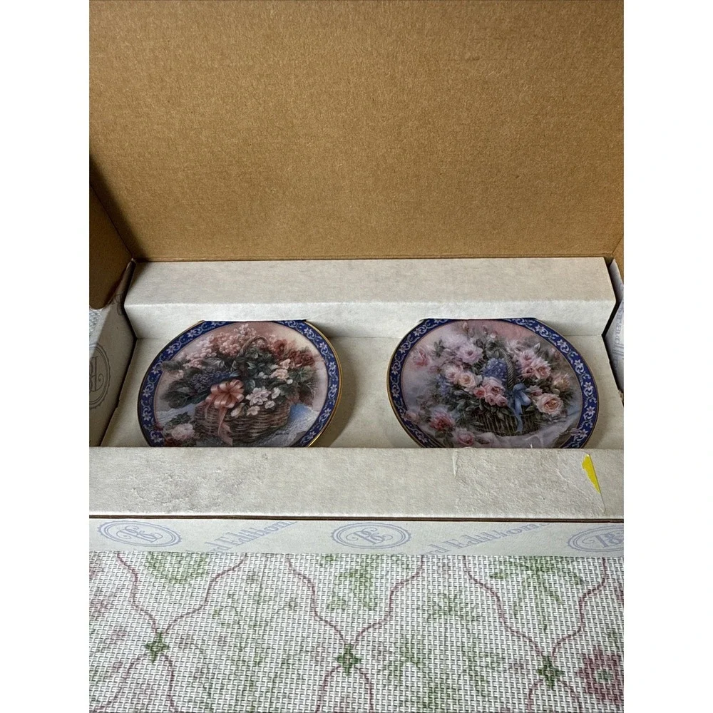 Bradford‎ E Lena Lius Roses & Begonias Miniature Plate Collection 1994
